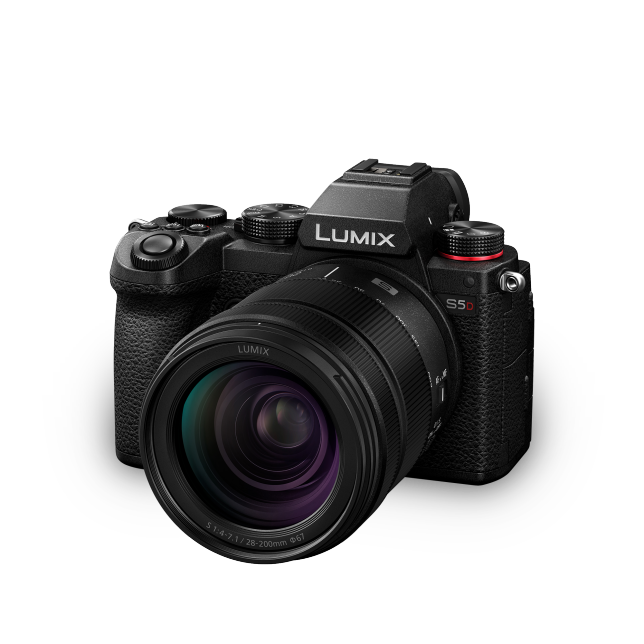Panasonic Lumix S5D